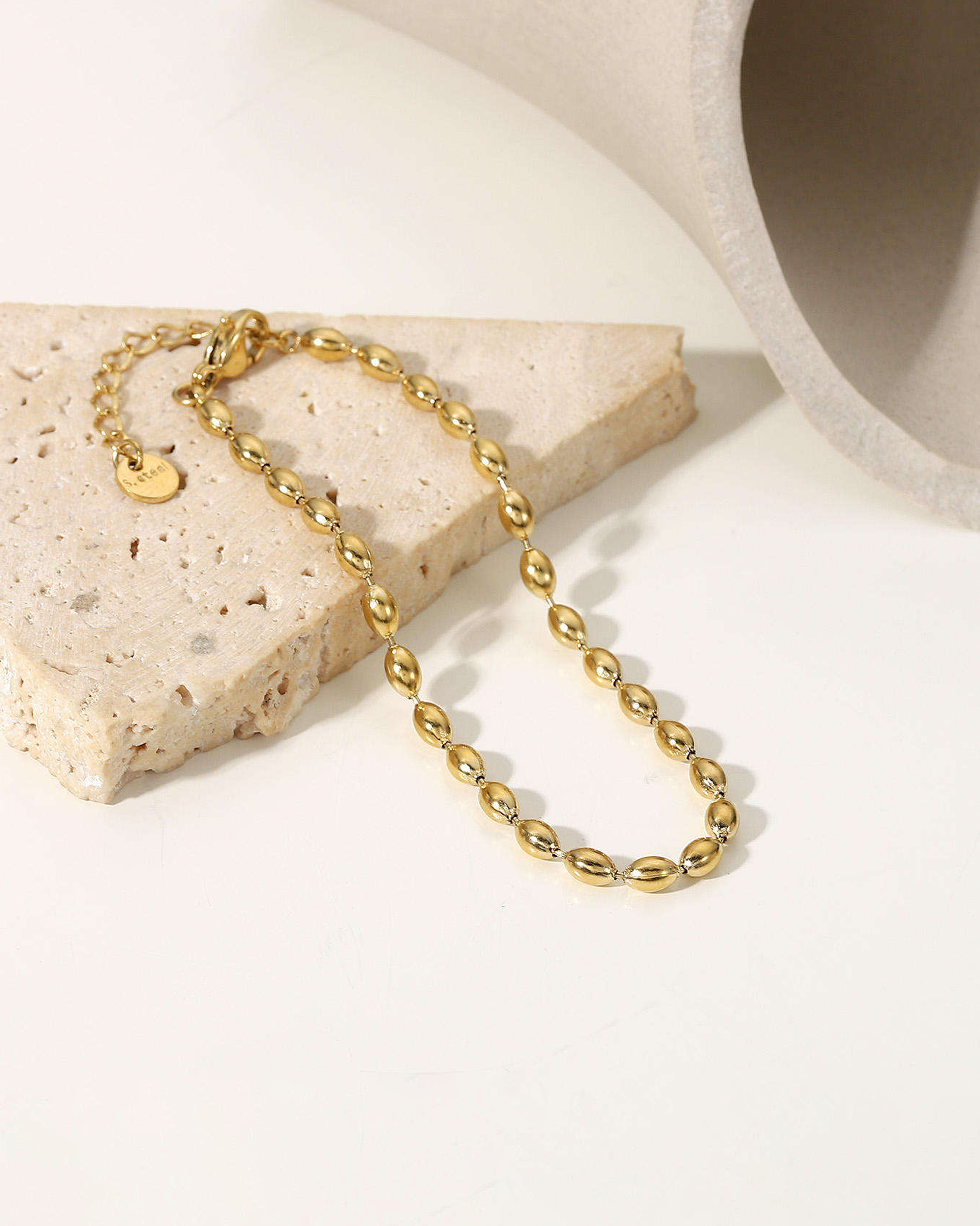 Nexus™ Beanie Rice Bead Chain Bracelet – Gold