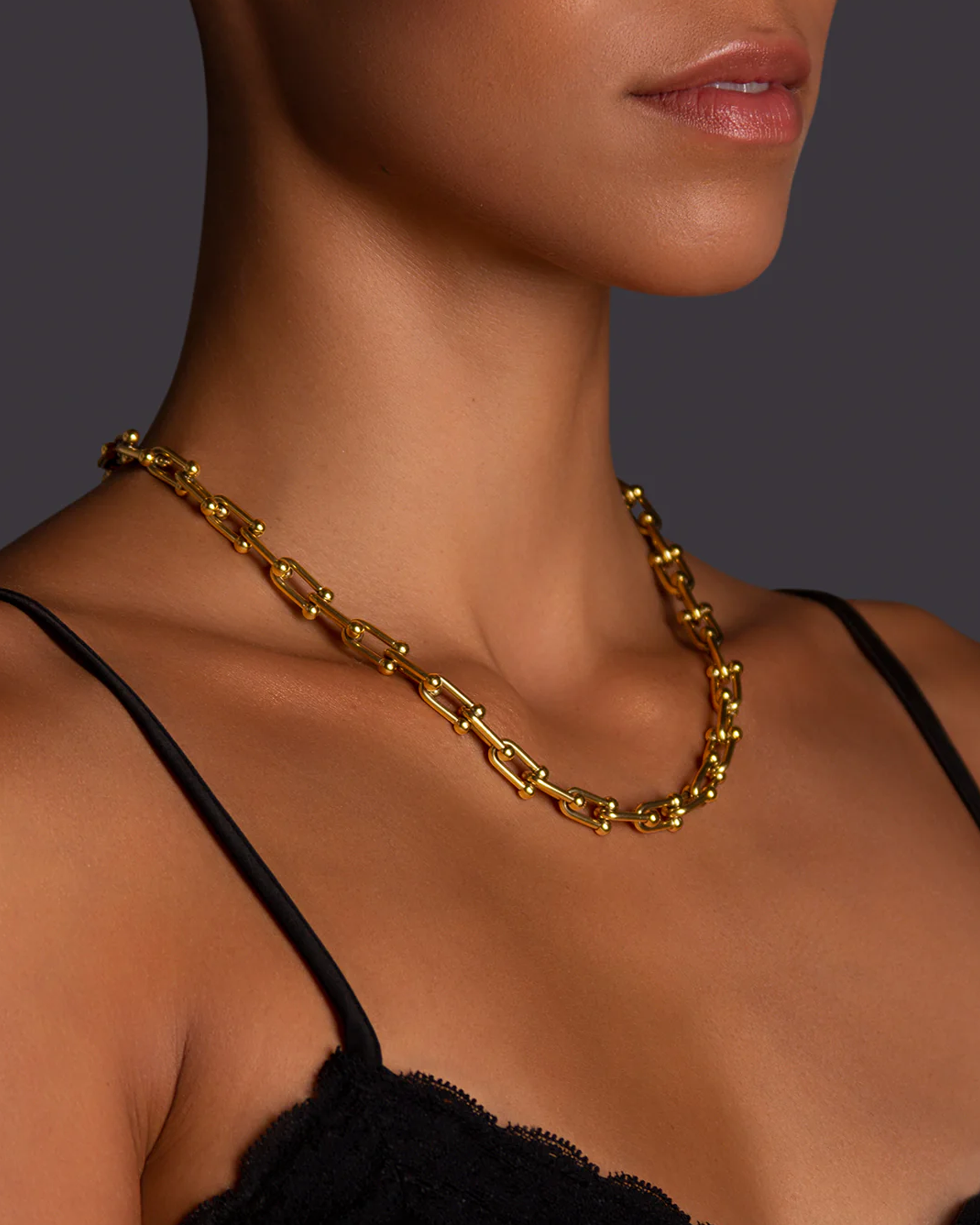 CELESTE™ Elongated Link Necklace - Gold