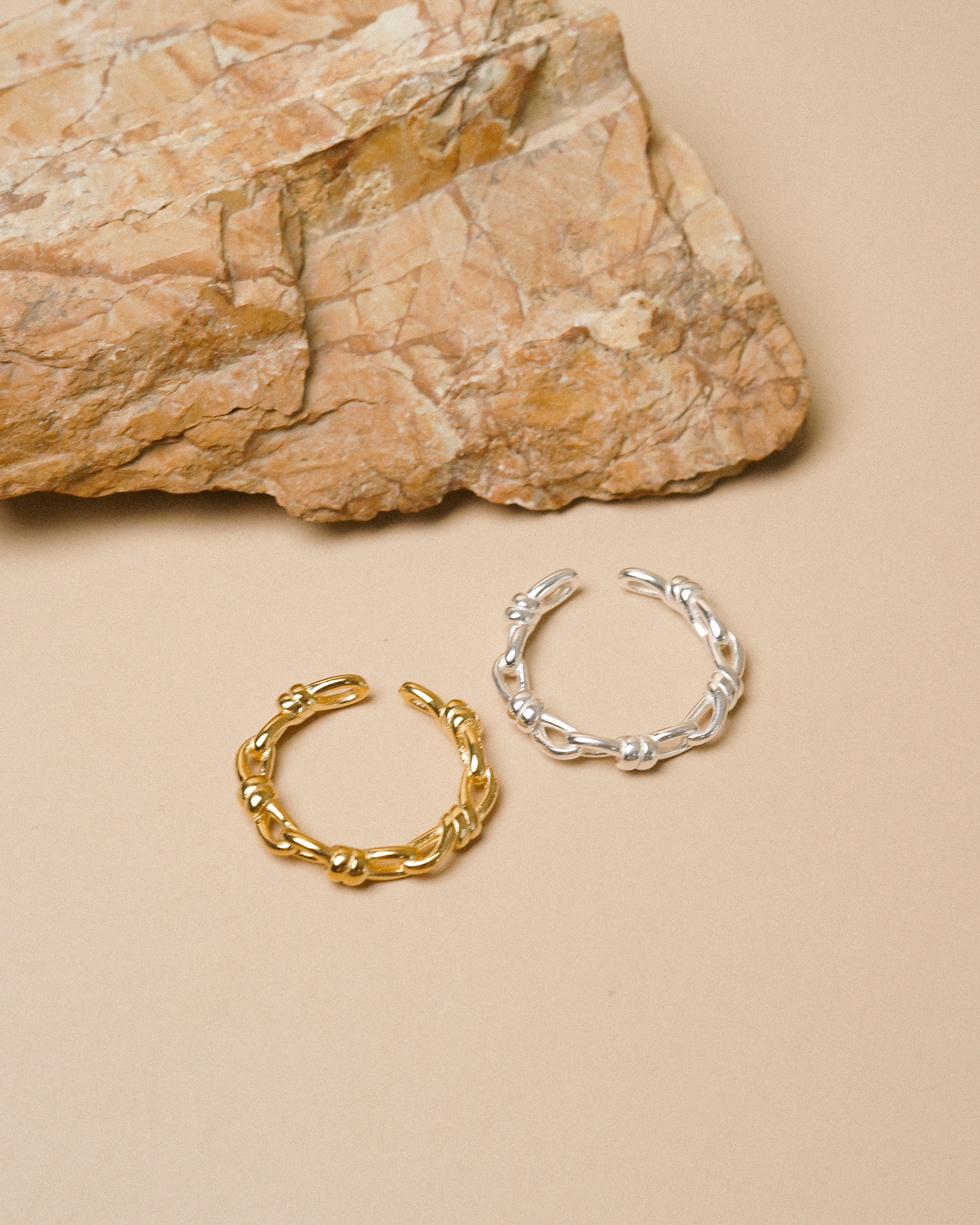 AUREUS™ Knotted Link Ring - Gold