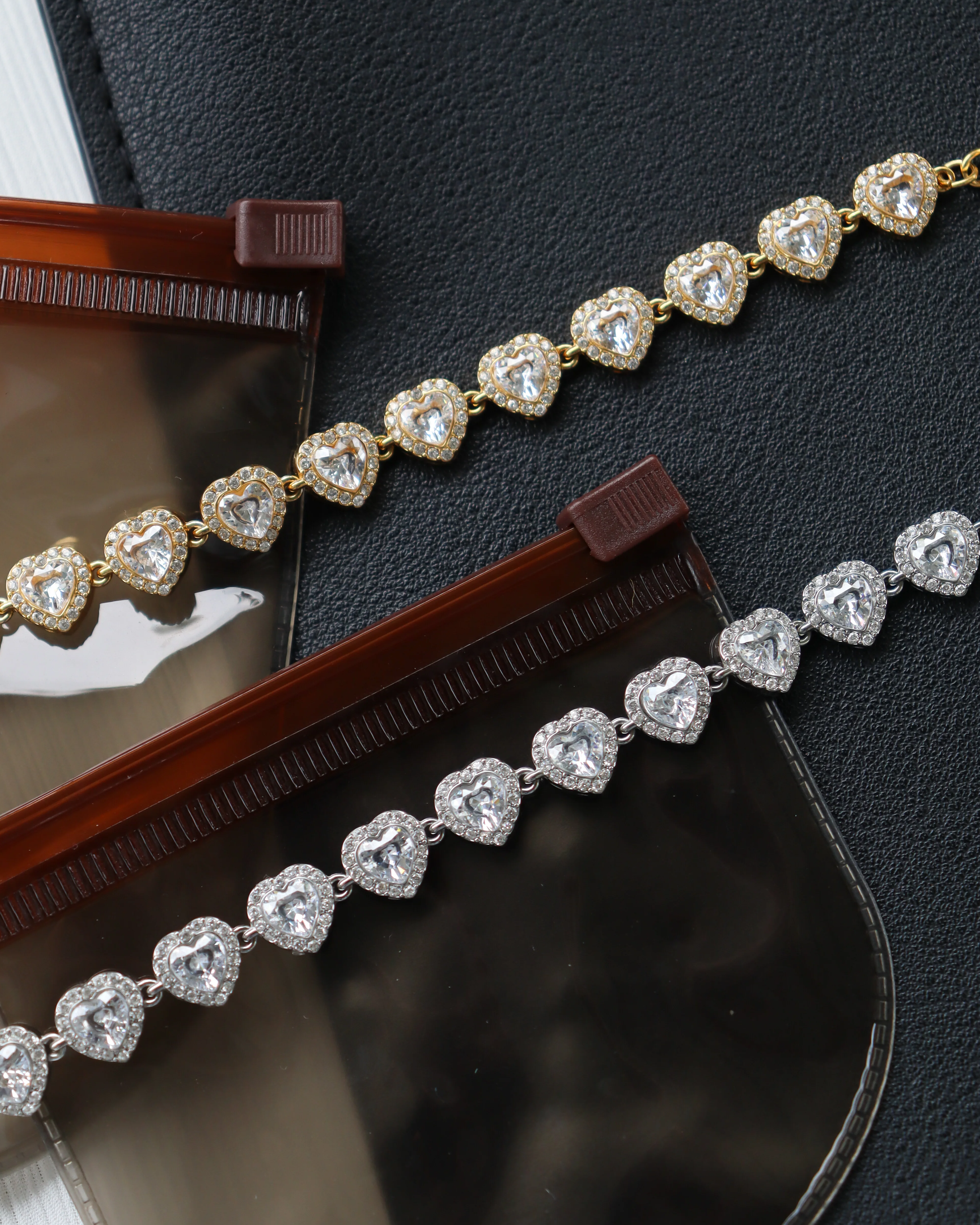 LUMIÉRE™ Heart Zirconia Stones Chain Bracelet - Silver