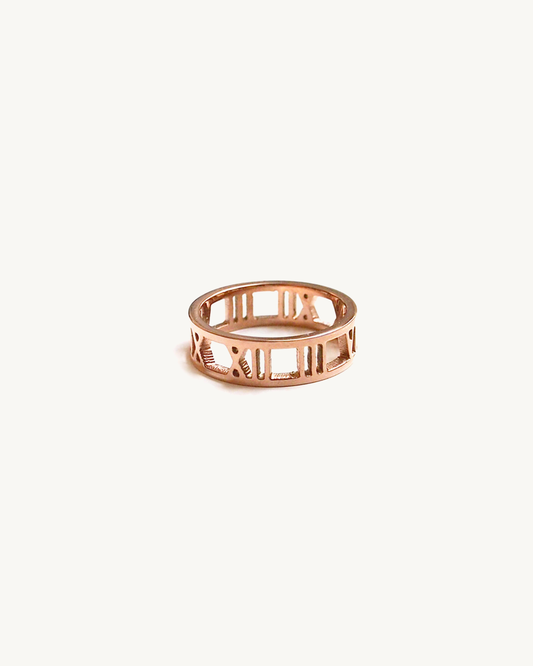TORQUE™ Roman Cutout Band Ring - Rose Gold