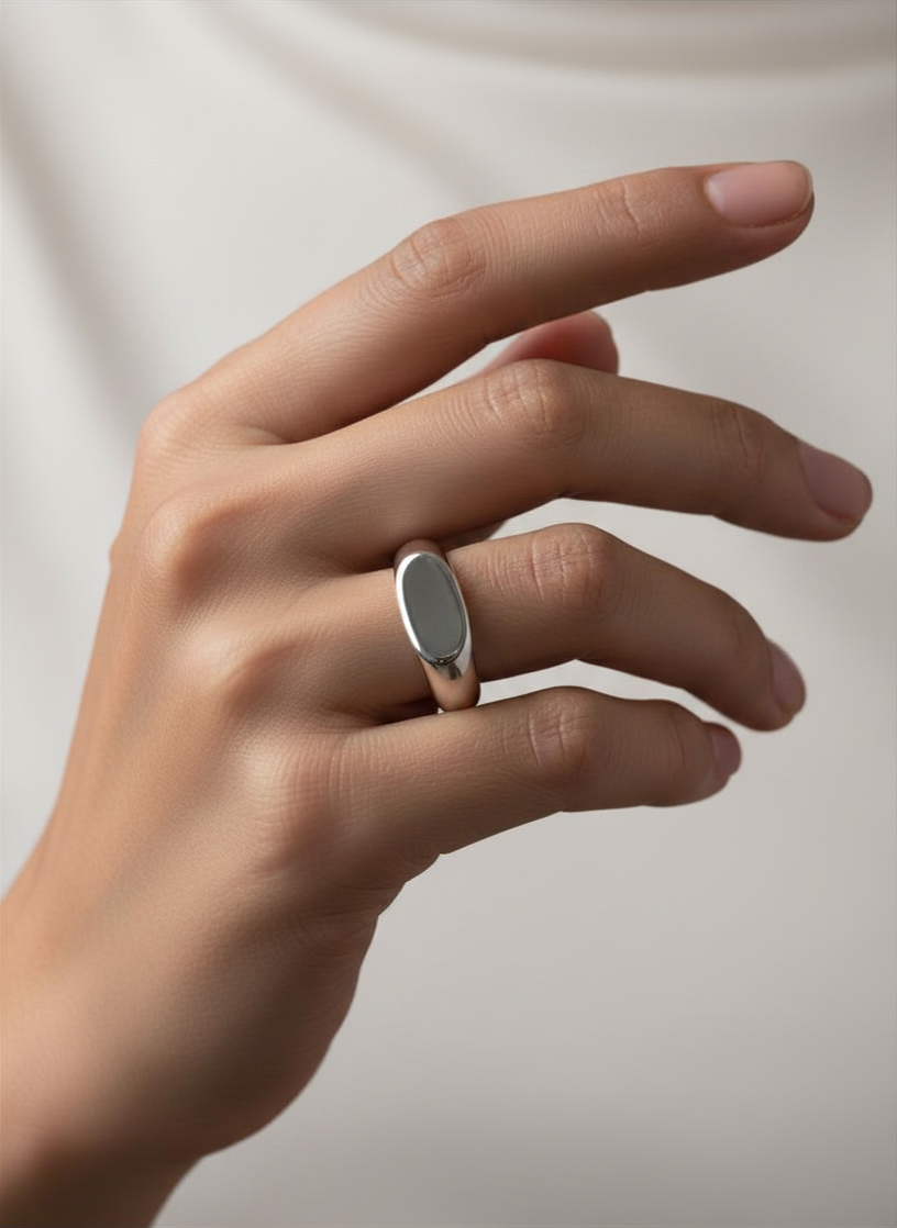 SIGNIA™ Oblique Signet Ring